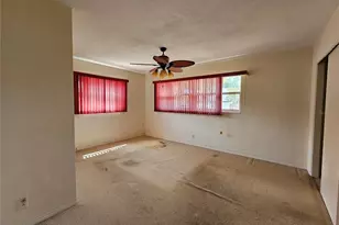 3155 55th St N, Saint Petersburg, FL 33710 - Photo 15