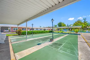 12400 Park Blvd, Seminole, FL 33772 - Photo 23