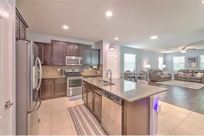 9033 Aspen Hollow Place, Riverview, FL 33578 - Photo 11