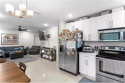 4215 W Bay Vista Avenue, Tampa, FL 33611 - Photo 5