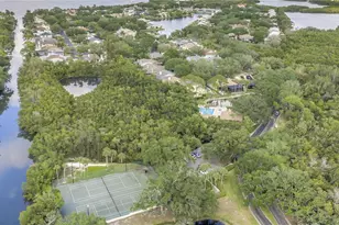 1092 Sanabel Ct NE, Saint Petersburg, FL 33702 - Photo 45