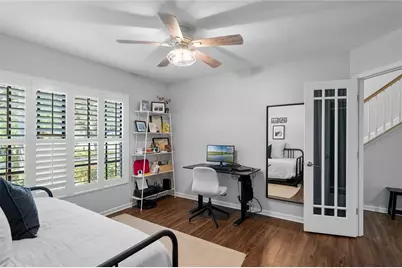 1092 Sanabel Court NE, Saint Petersburg, FL 33702 - Photo 13