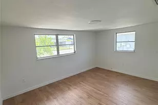 5701 Canosa Dr, Holiday, FL 34690 - Photo 15