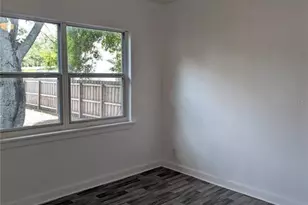 3834 Dr Martin Luther King Jr Street S, Saint Petersburg, FL 33705 - Photo 19