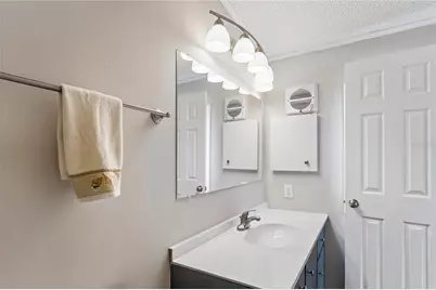 37537 Pinata Avenue, Zephyrhills, FL 33541 - Photo 19