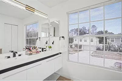 8105 River Mont Way, Tampa, FL 33637 - Photo 13