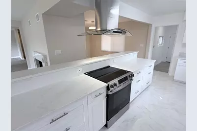 11505 N Rome Avenue, Tampa, FL 33612 - Photo 11