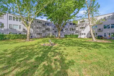 2295 Americus Boulevard E #7, Clearwater, FL 33763 - Photo 19