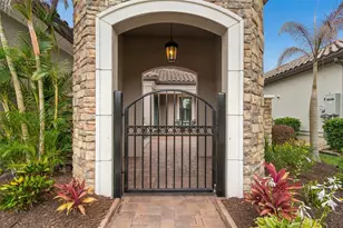 8552 Grand Alberato Rd, Tampa, FL 33647 - Photo 5