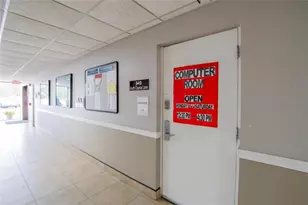 809 Oakmont Ave, Sun City Center, FL 33573 - Photo 37