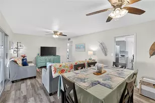 809 Oakmont Ave, Sun City Center, FL 33573 - Photo 13