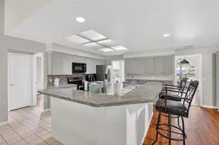 2904 Pine Club Dr, Plant City, FL 33566 - Photo 29