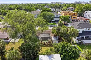 214 S Occident St, Tampa, FL 33609 - Photo 13