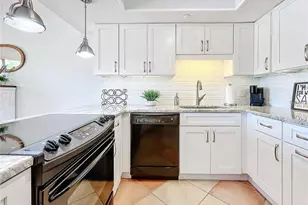 1750 Harbor Pl S, South Pasadena, FL 33707 - Photo 13