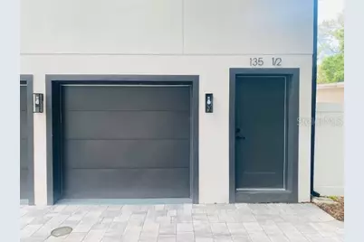 135 48th Avenue N #B, Saint Petersburg, FL 33703 - Photo 3