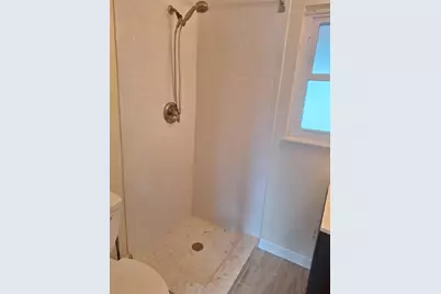 8916 Narcissus Avenue, Seminole, FL 33777 - Photo 11