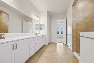 13930 Natures Reserve Dr, Lithia, FL 33547 - Photo 21