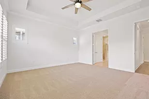 13930 Natures Reserve Dr, Lithia, FL 33547 - Photo 17