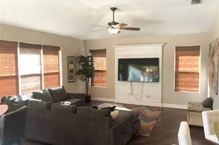 19125 Sweet Clover Ln, Tampa, FL 33647 - Photo 9