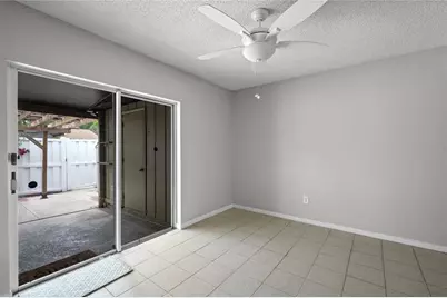 7635 Deleon Court, Tampa, FL 33615 - Photo 17