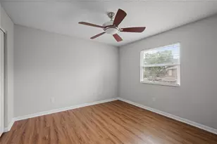 7635 Deleon Ct, Tampa, FL 33615 - Photo 21