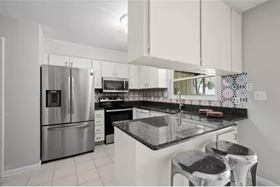 7635 Deleon Court, Tampa, FL 33615 - Photo 13