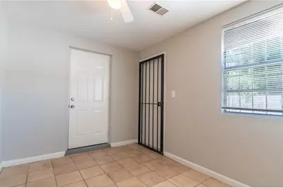 9304 N Elmer Street, Tampa, FL 33612 - Photo 11