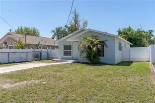 9304 N Elmer St, Tampa, FL 33612 - Photo 3