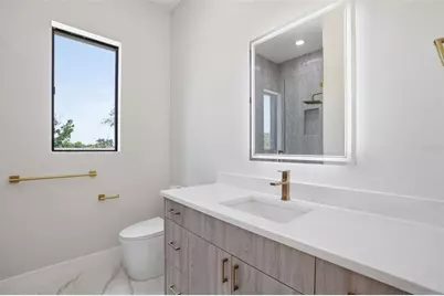 1943 Shore Acres Boulevard NE, Saint Petersburg, FL 33703 - Photo 27