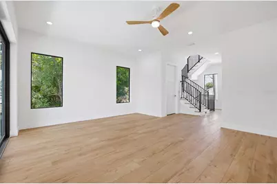1943 Shore Acres Boulevard NE, Saint Petersburg, FL 33703 - Photo 15