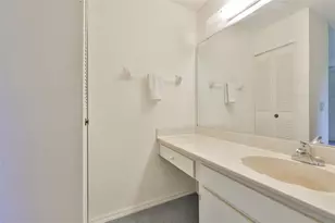 1618 Leland Dr, Sun City Center, FL 33573 - Photo 29