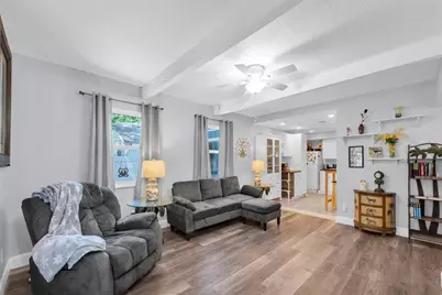 819 10th Street SW, Largo, FL 33770 - Photo 45