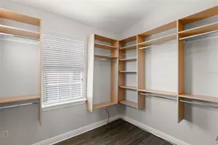 24 Mangrove Pt, Saint Petersburg, FL 33705 - Photo 27