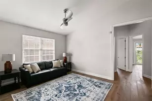 24 Mangrove Pt, Saint Petersburg, FL 33705 - Photo 21