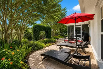 8083 Bayhaven Drive, Seminole, FL 33776 - Photo 33