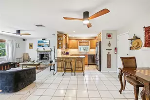 8083 Bayhaven Dr, Seminole, FL 33776 - Photo 17
