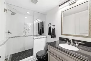 9425 Blind Pass Rd, Saint Pete Beach, FL 33706 - Photo 25