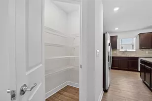 5536 Keaton Springs Dr, Lakeland, FL 33811 - Photo 13
