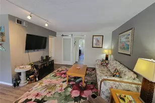 4720 Locust St NE, Saint Petersburg, FL 33703 - Photo 7