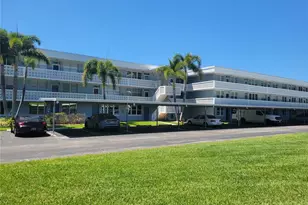 4720 Locust St NE, Saint Petersburg, FL 33703 - Photo 1