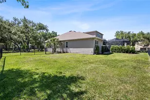 5823 Terncrest Dr, Lithia, FL 33547 - Photo 59