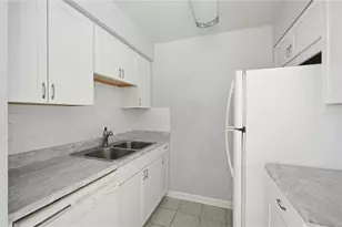 4022 Tumble Wood Trl, Tampa, FL 33613 - Photo 9