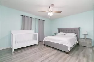 1111 Windhorst Ridge Dr, Brandon, FL 33510 - Photo 17