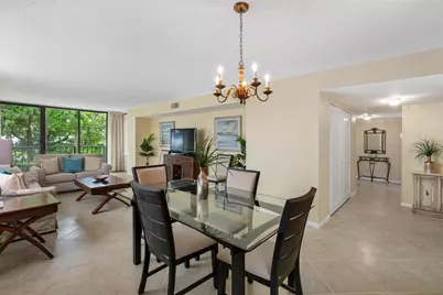 100 Oakmont Lane #203, Belleair, FL 33756 - Photo 5