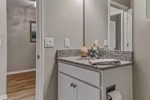 18908 Alfaro Loop, Spring Hill, FL 34610 - Photo 23