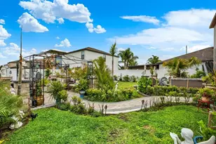 14809 Crescent Rock Dr, Wimauma, FL 33598 - Photo 17