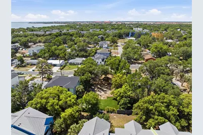 2929 W Averill Avenue, Tampa, FL 33611 - Photo 3