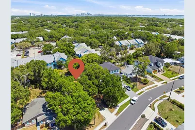 2929 W Averill Avenue, Tampa, FL 33611 - Photo 13