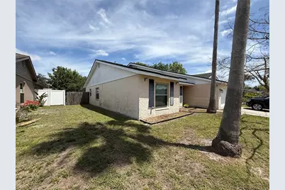 712 Hazy Meadow Court, Brandon, FL 33510 - Photo 3