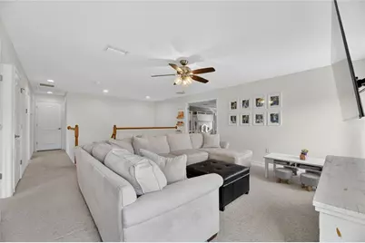 8115 Savannah Point Court, Tampa, FL 33647 - Photo 43